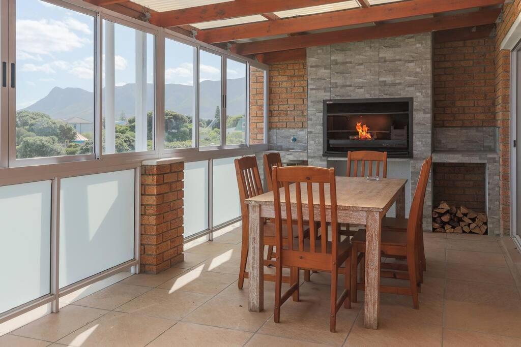 Vakantiehuis Seabreeze By Destinations Hermanus